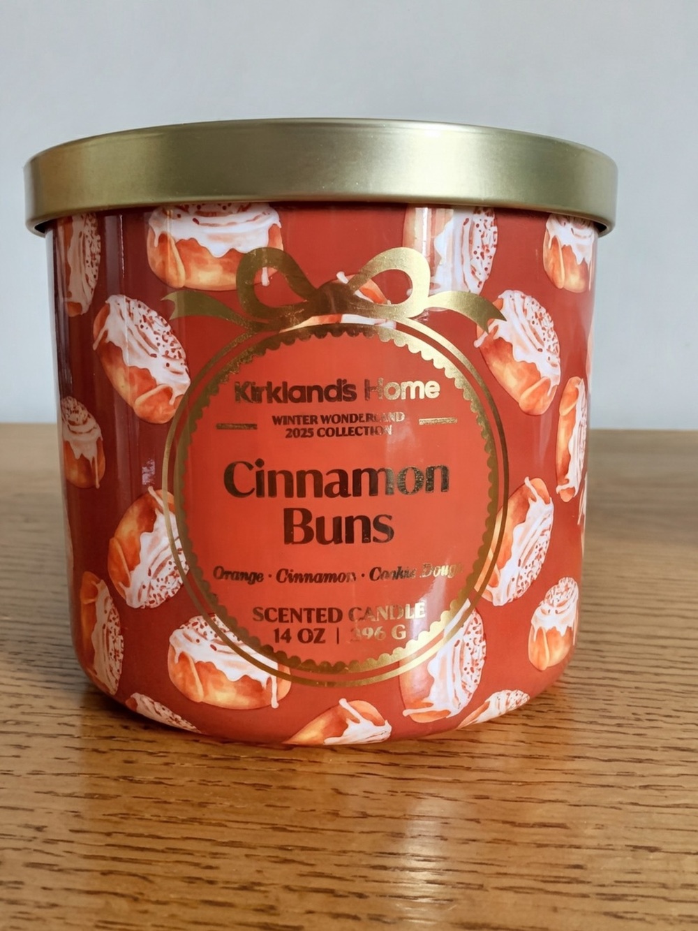 Kirklands Orange Cinnamon Buns Scented Candle 14 ounces NEW